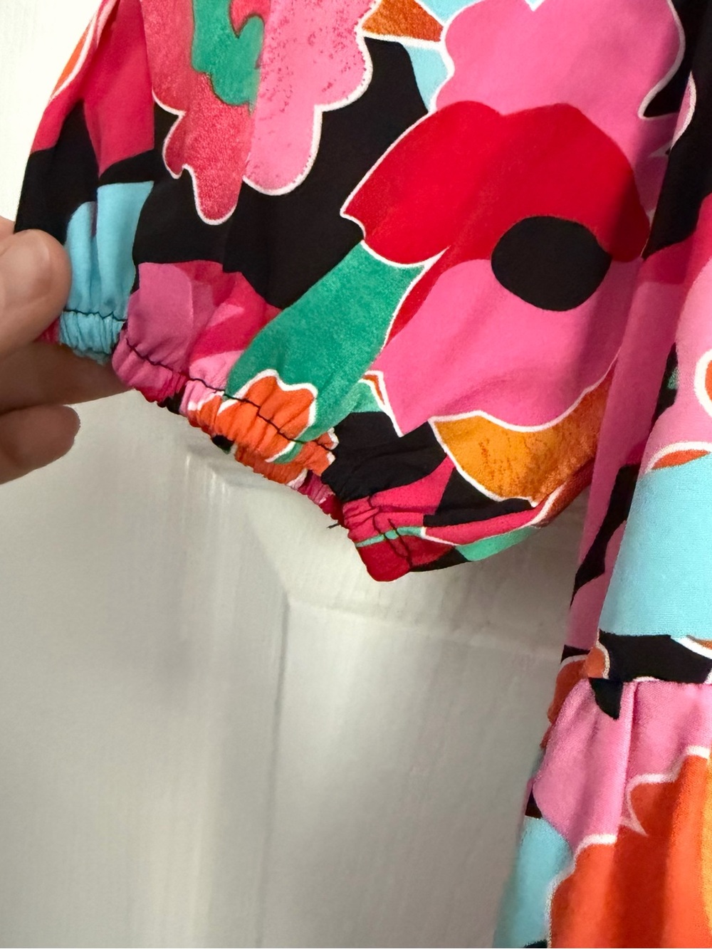 Umgee Vibrant Floral Peplum Top in Multi-Color - Picture 3 of 4